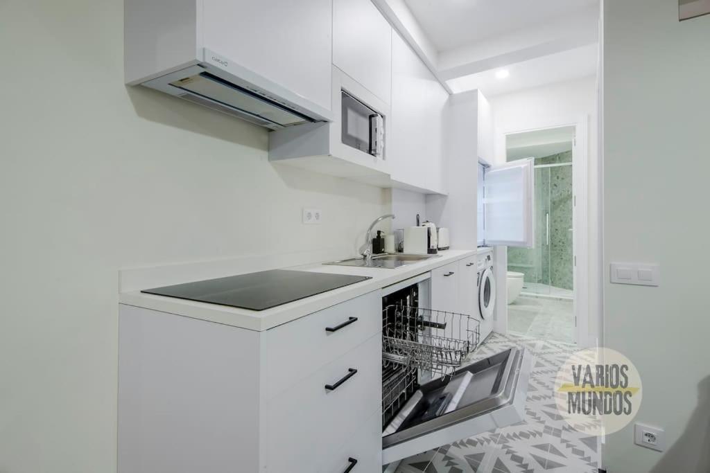 Nuevo Y Centrico Apt 7Px En Plena Plaza Del Carmen E2 Madrid Luaran gambar