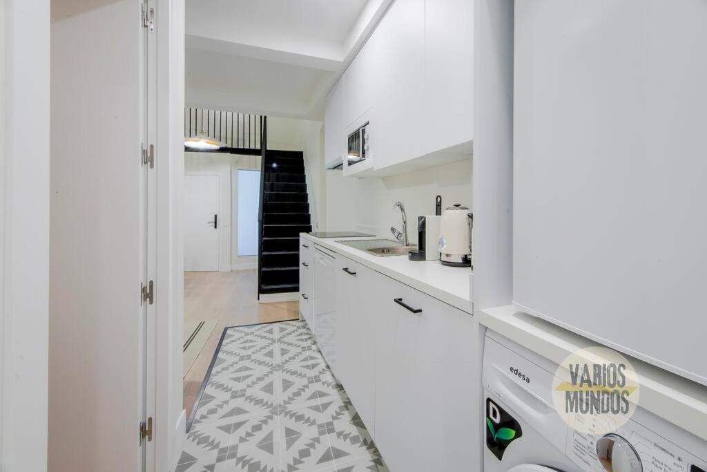 Nuevo Y Centrico Apt 7Px En Plena Plaza Del Carmen E2 Madrid Luaran gambar