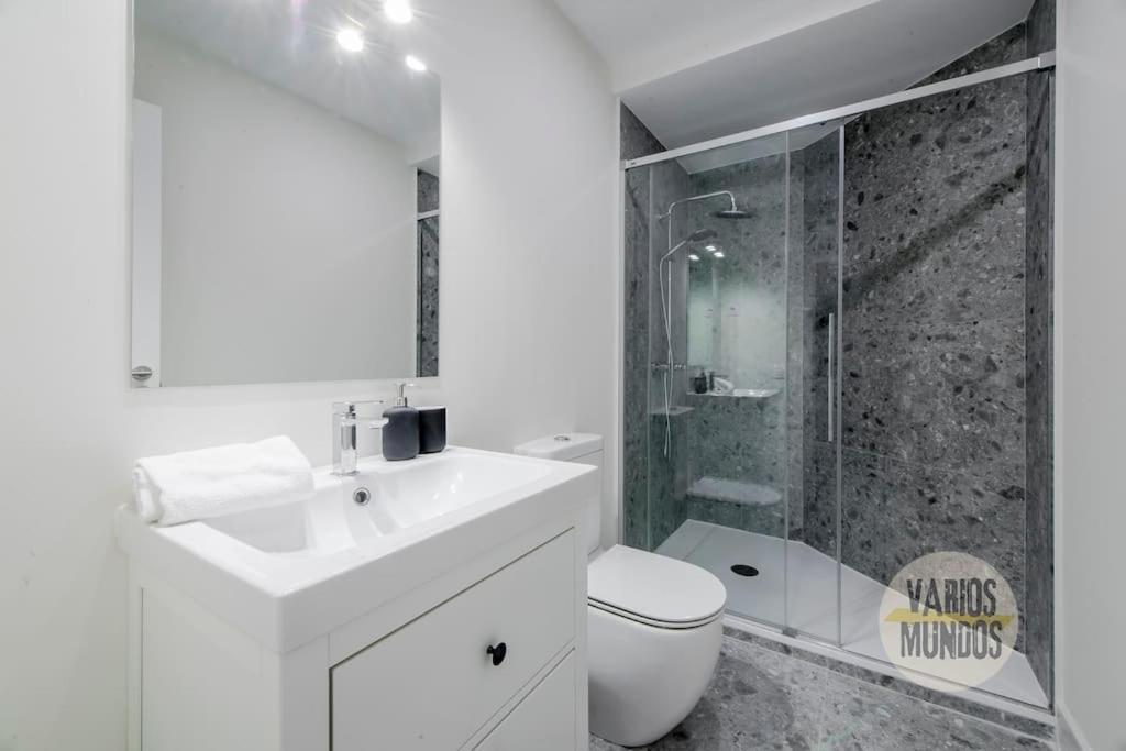 Nuevo Y Centrico Apt 7Px En Plena Plaza Del Carmen E2 Madrid Luaran gambar